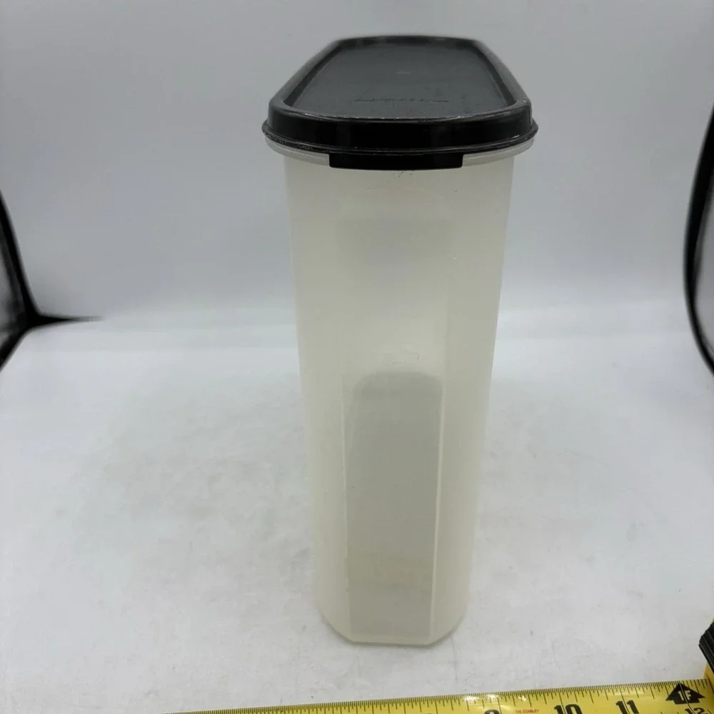 Tupperware Storage Container Modular Mate 4 Clear Super Oval 2351C-2 Black Lid
